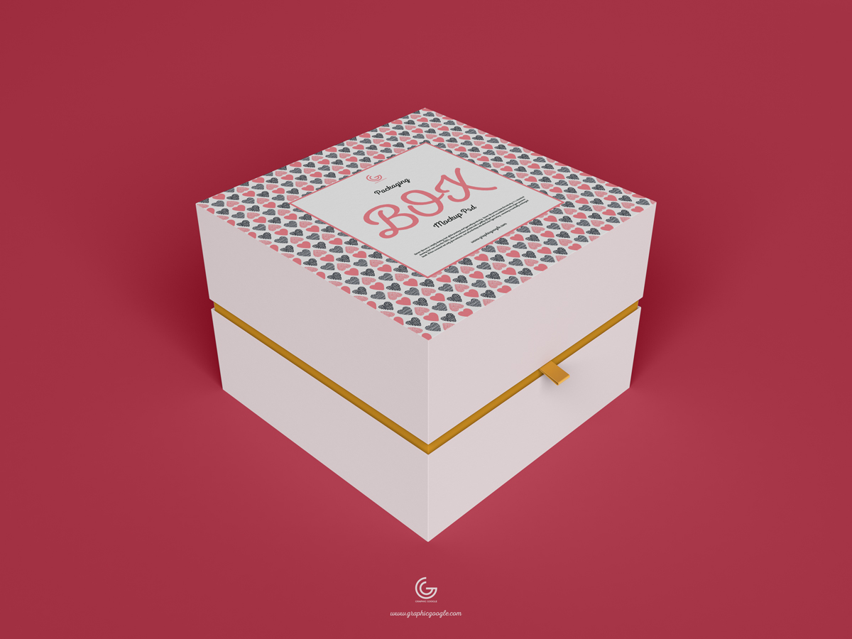 Free-Half-Side-Packaging-Box-Mockup-PSD-2019