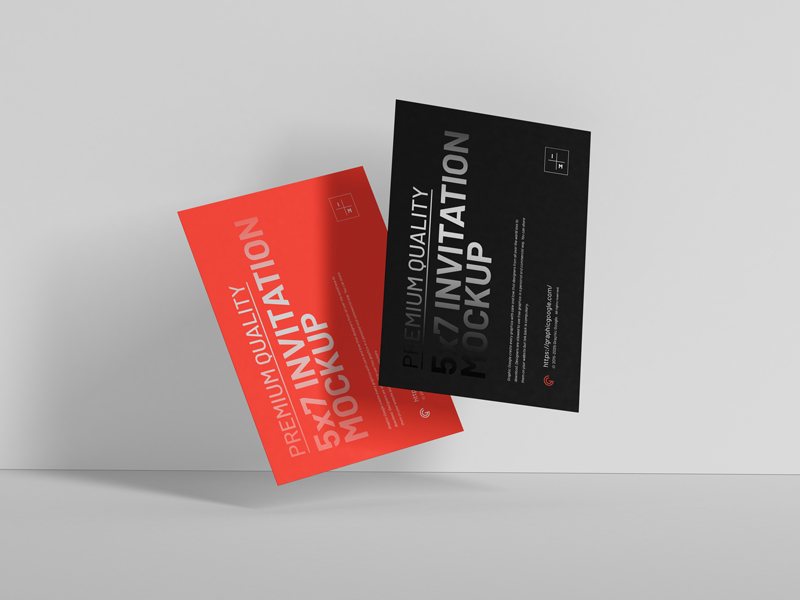 Free-Floating-5x7-Invitation-Mockup