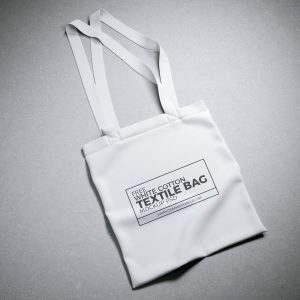 Free-White-Cotton-Textile-Bag-Mock-up-Psd