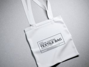 Free-White-Cotton-Textile-Bag-MockUp-Psd