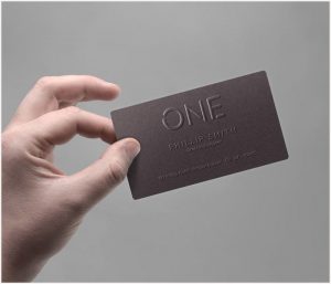 Free-Realistic-Business-Card-In-Hand-Mockup