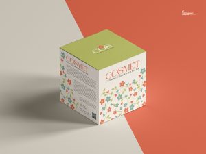 Free-Packaging-Cosmetics-Box-Mockup-600