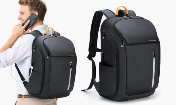 10-Laptops-Backpack-with-USB-Charging-Port-For-Designers-and-Professionals