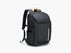 Anti-Theft-Water-Resistant-Laptop-Backpack-with-USB-Charging-Port
